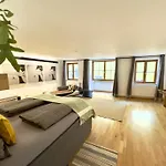 Dengg Down Town Deluxe Appartamento